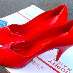 Flings Women’s Red Hot Patent Leather Heels Sandals Size 8.5M